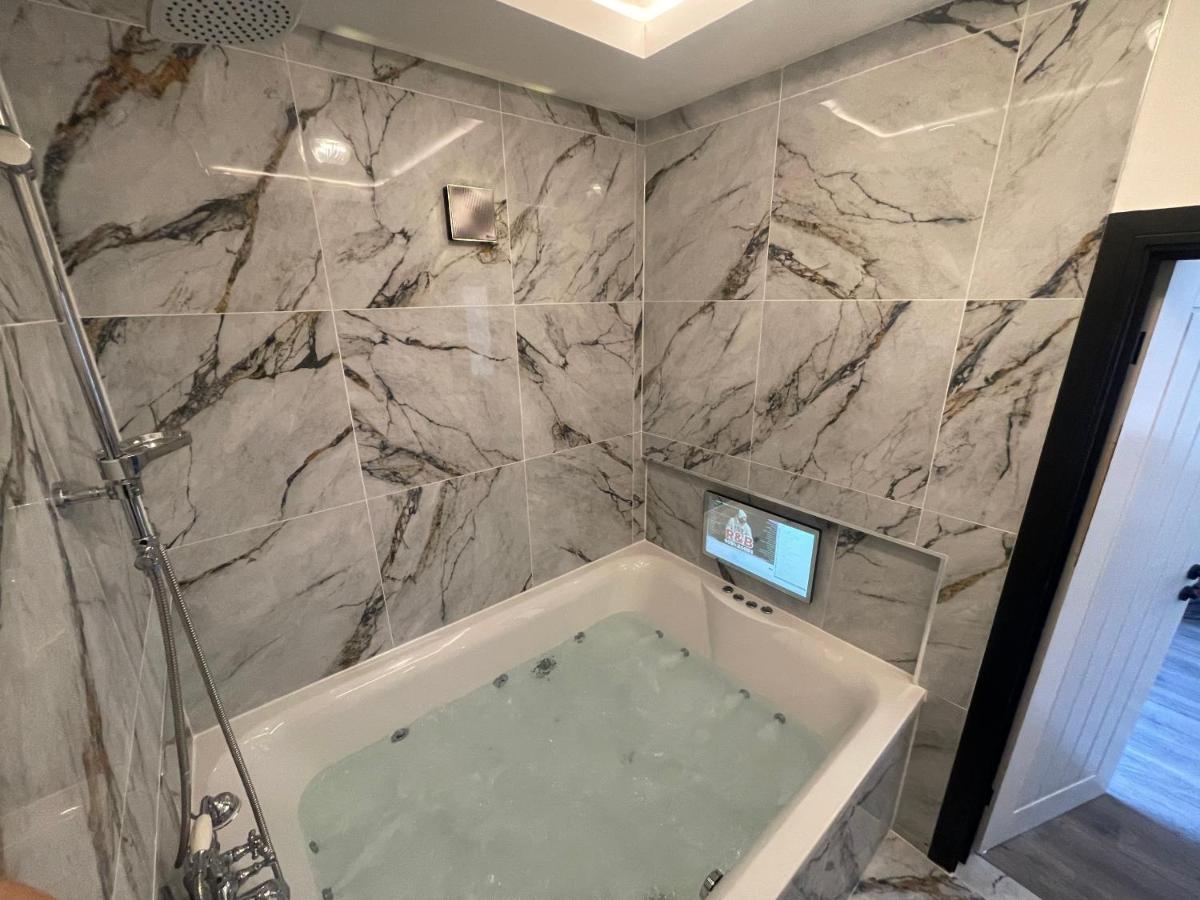 בלקפול Residency Luxury Seafront Hotel מראה חיצוני תמונה